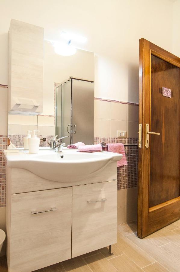 Casa Di Nora Bed and Breakfast Formia Buitenkant foto
